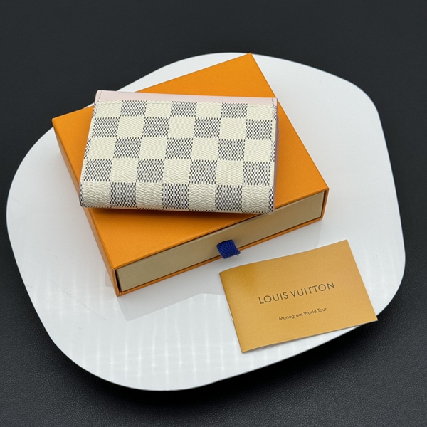 LVコピーウォレット全体デザイン